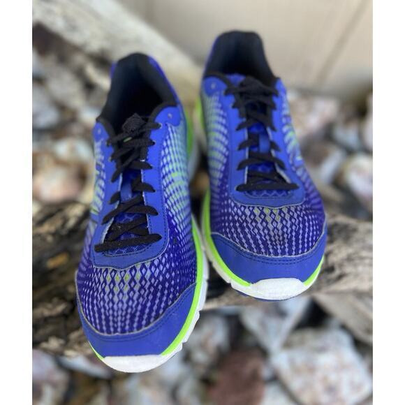 New Balance Shoes - New Balance Womens Size 9.5 Purple Neon Green Cushioning Shoes‎ Sneakers W575BL1